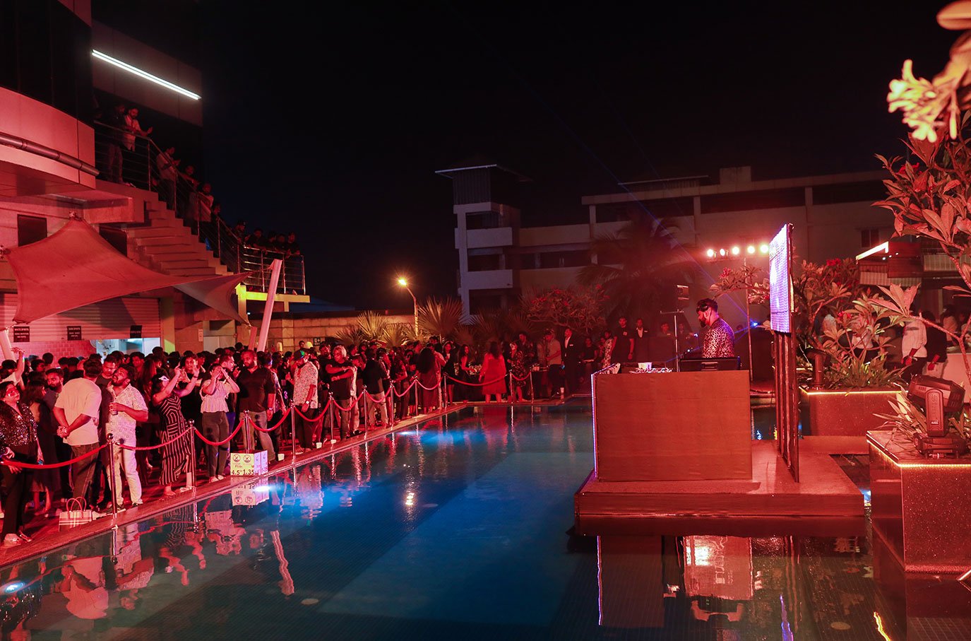 Holiday Inn - New Year Party (2)